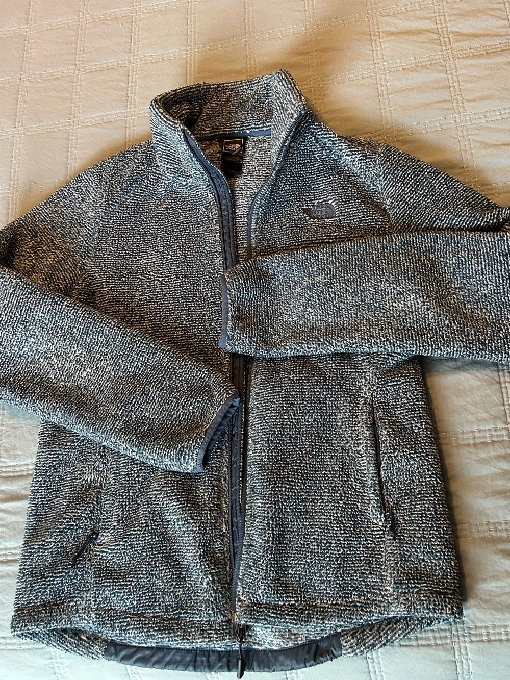 The North Face Women’s Navy Heathered Full-Zip Fleece Jacket